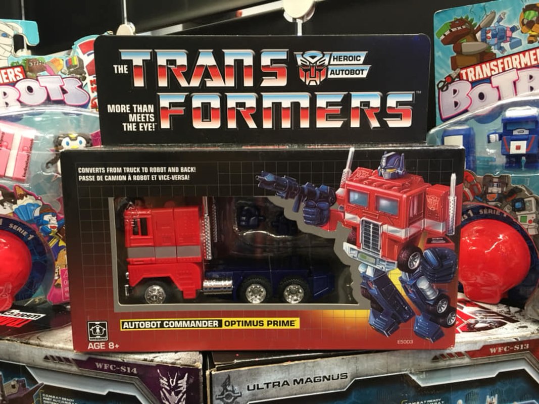 Walmart transformers shop g1 optimus prime